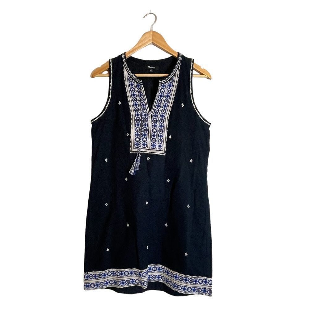 Madewell Embroidered Suncoast Dress in Navy Blue - Picture 3 of 17